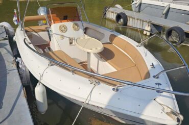 Iznajmi-camac-Fisherman-AQ-540-Style-01
